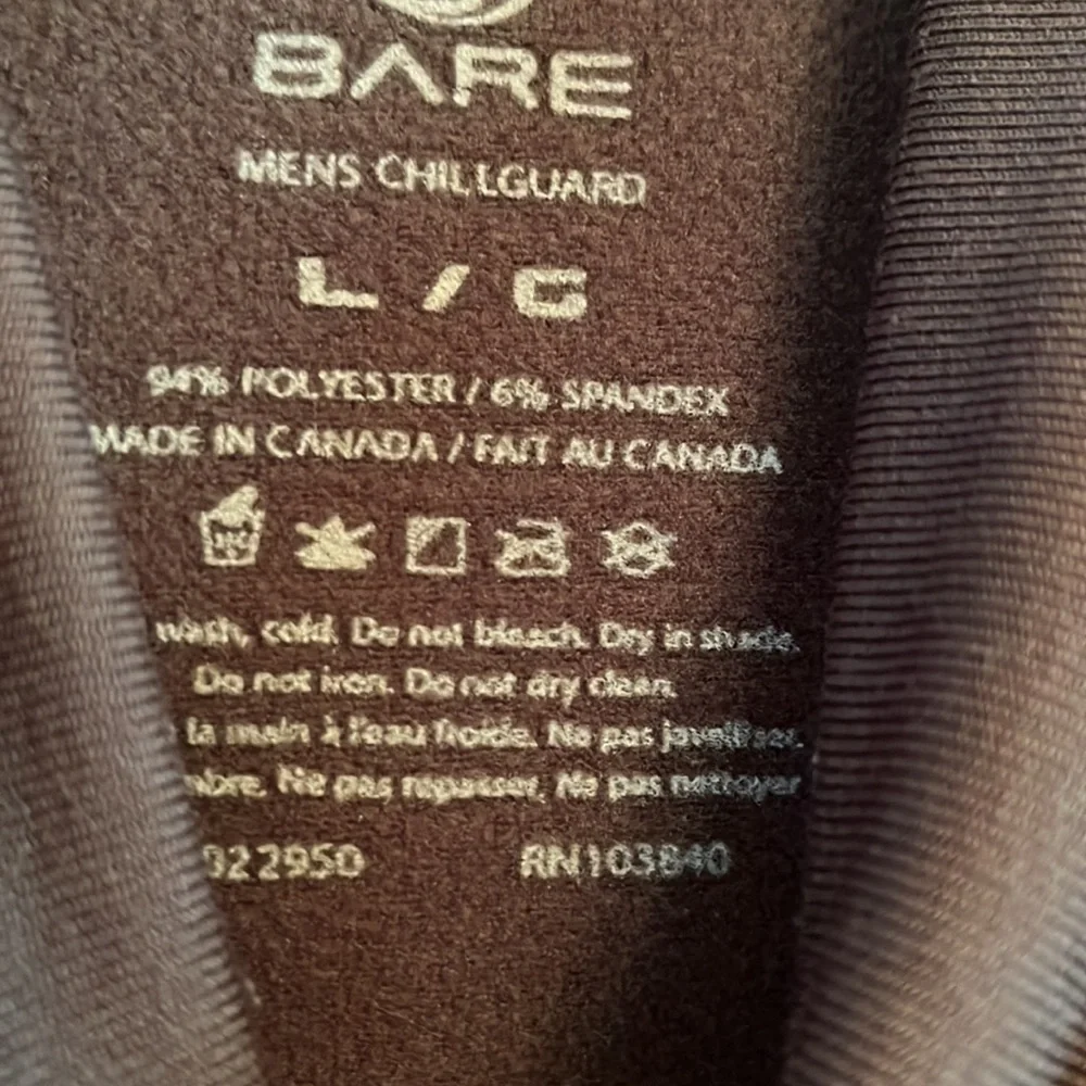 BARE Chillguard men L fleece backed long sleeve dive surf swim dry rash guard